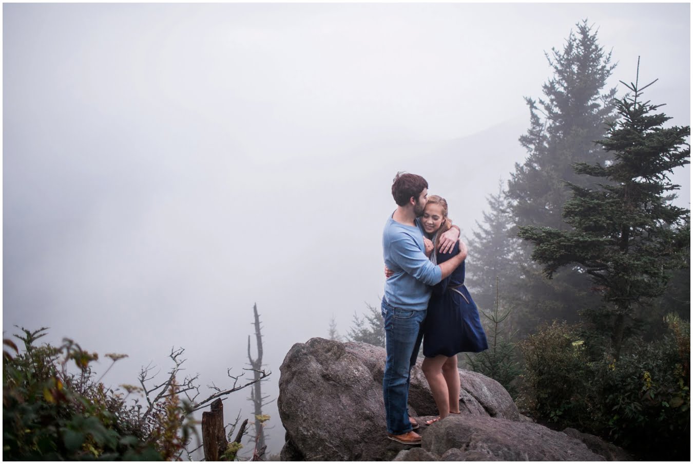 Destination_Wedding_Photographer_Foggy_Asheville_Enagement_Shoot__0005