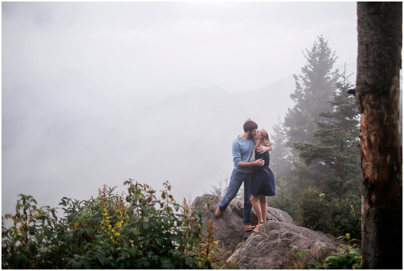 Destination_Wedding_Photographer_Foggy_Asheville_Enagement_Shoot__0009