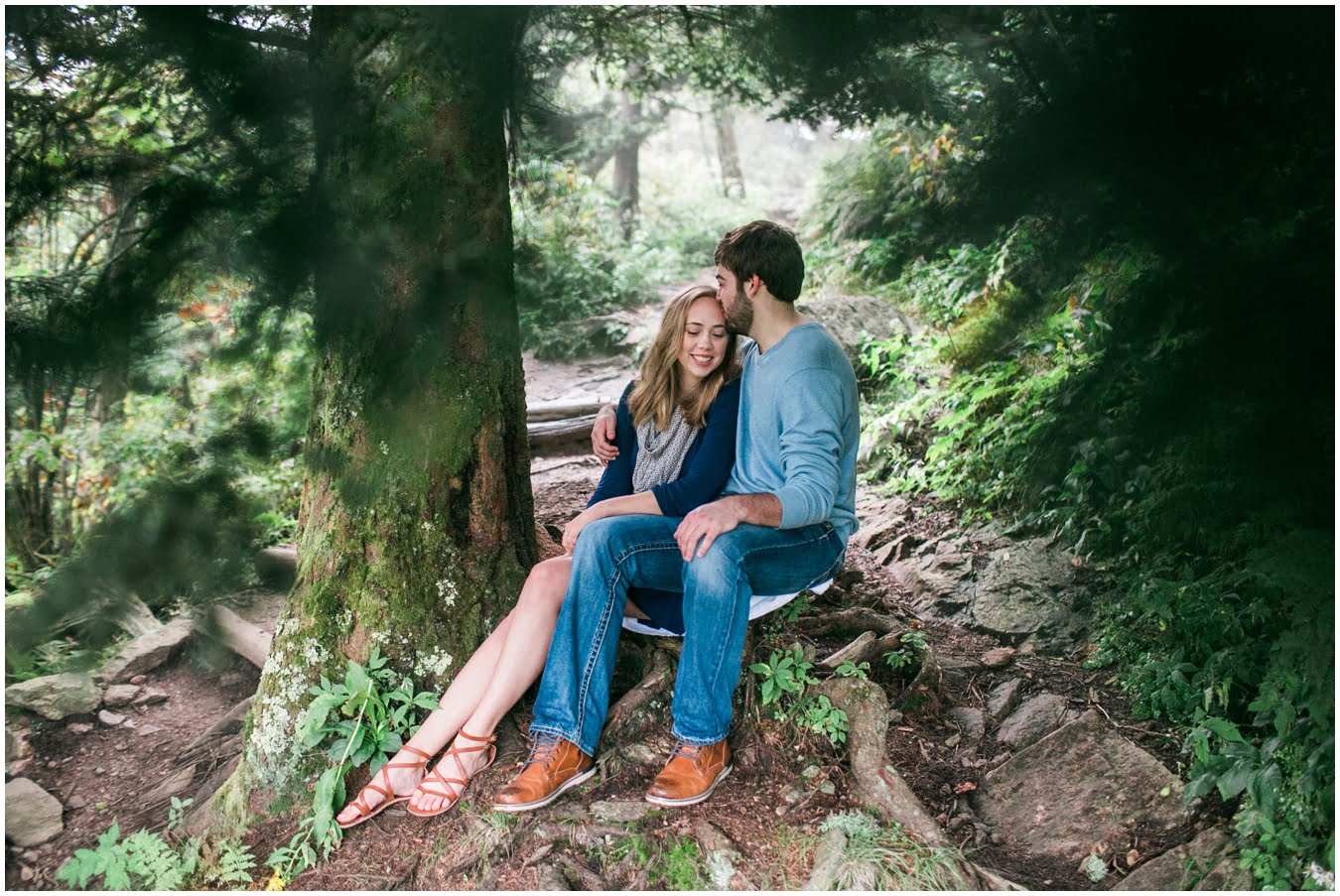 Destination_Wedding_Photographer_Foggy_Asheville_Enagement_Shoot__0013