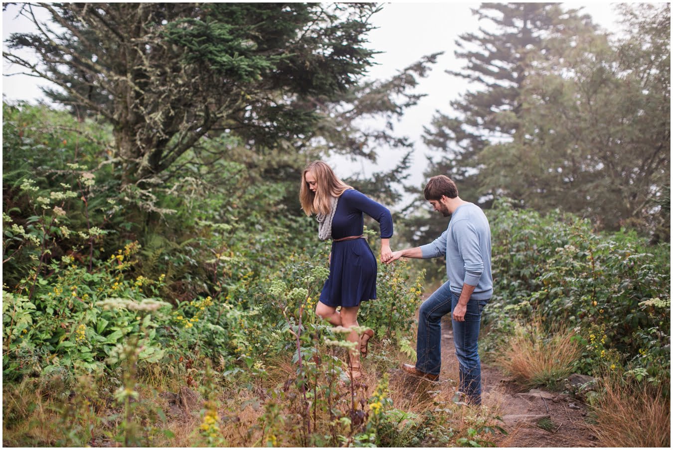 Destination_Wedding_Photographer_Foggy_Asheville_Enagement_Shoot__0024