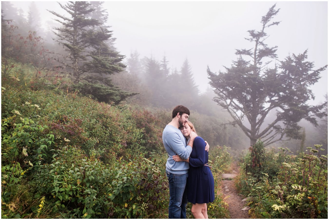 Destination_Wedding_Photographer_Foggy_Asheville_Enagement_Shoot__0029