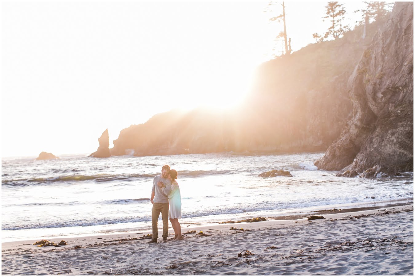 _Seattle_Wedding_Photographer_Second_Beach_Engagement__0011