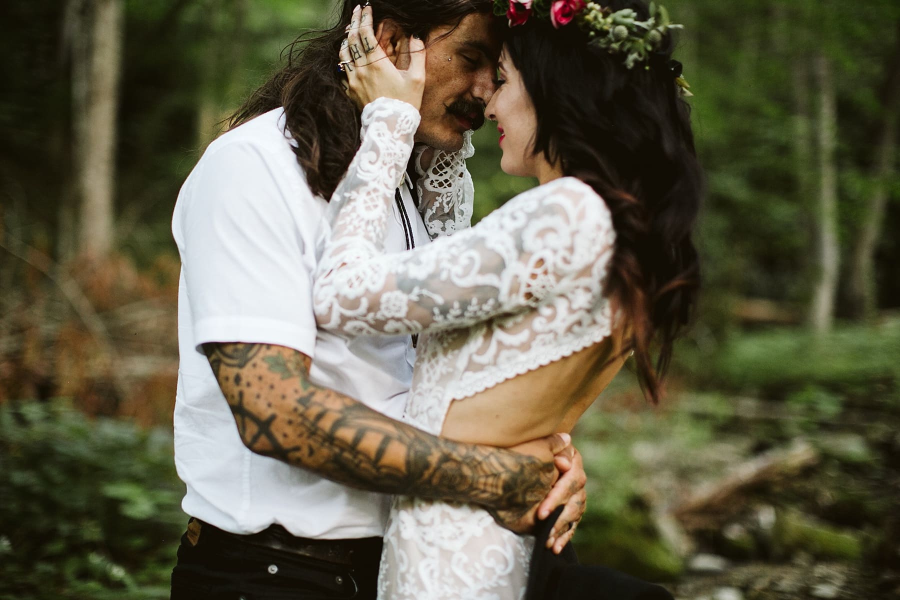 Asheville Wedding Photos, Asheville Wedding Photographer, Asheville Elopement Photos, Asheville Wedding Venues, Asheville Engagement Photographer, Secret Waterfall Elopement, Elopement Photos, Asheville Elopement Photographer, Waterfall Elopement, CarolynMariePhotography, Intimate Wedding Photos